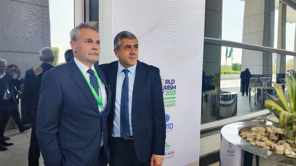 Ελληνικό Υπουργείο Τουρισμού στο Ριάντ: Συνέδριο 'Τουρισμός και Πράσινες Επενδύσεις' με Σημαντικές Συναντήσεις για την Τουριστική Συνεργασία