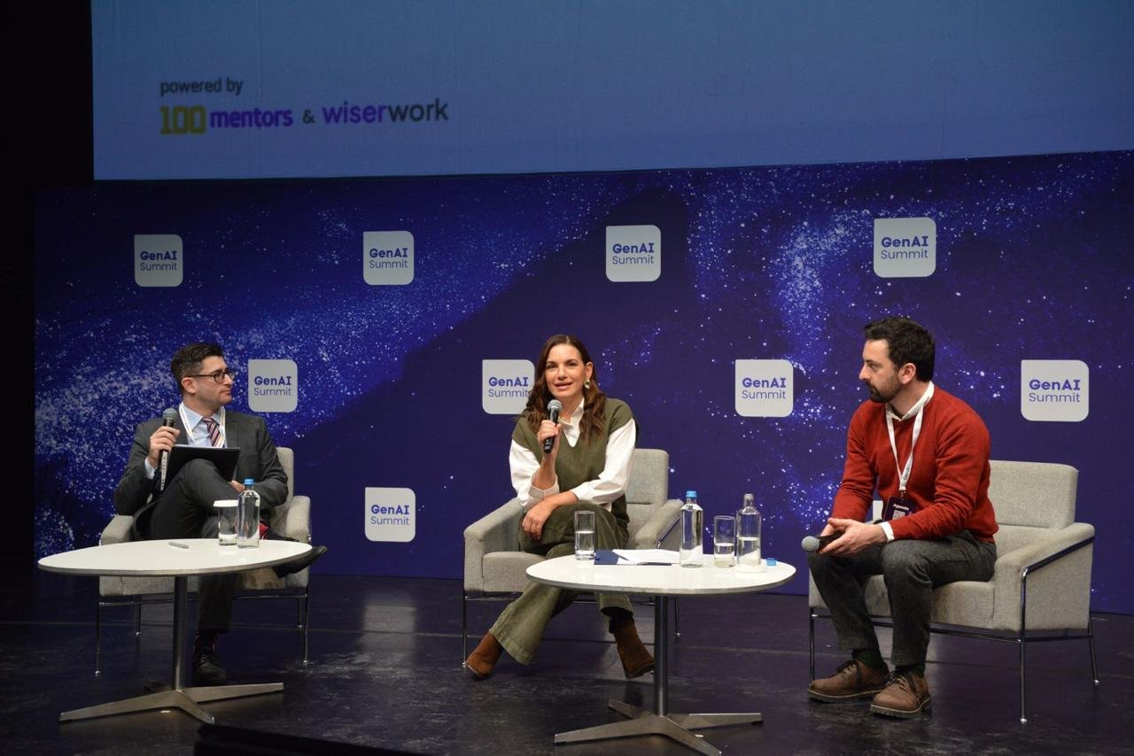 Η υπουργός τουρισμού, κα Όλγα Κεφαλογιάννη κατά την ομιλία της στο συνέδριο 4ο GenAI Summit SE Europe